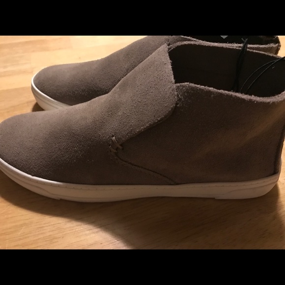 DV by Dolce Vita Shoes - dv Dolce Vita Suede Ankle Sneakers Size 6